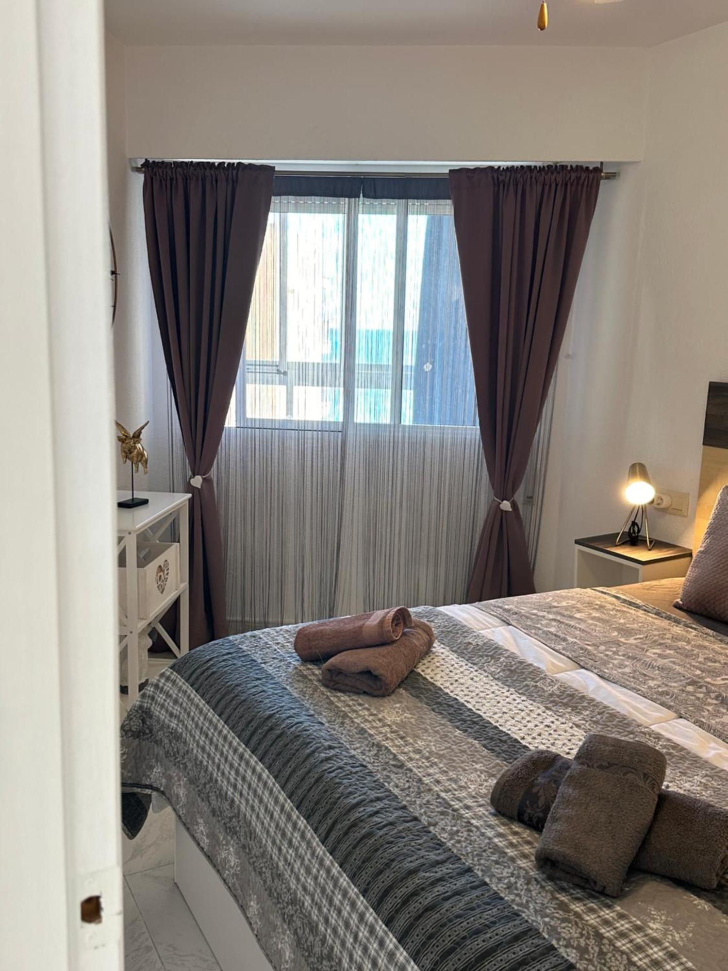 Alecus Apartment กัลเป ภายนอก รูปภาพ